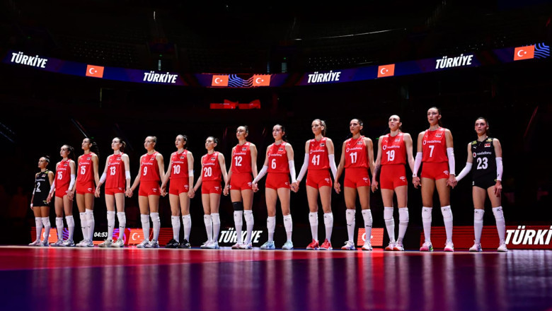 Filenin Sultanları Polonya’yı 3-2 Mağlup Etti: VNL’de 3’te 3!